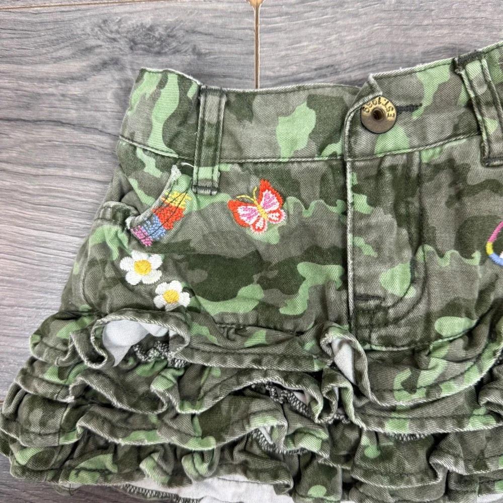 The Children's Place Baby Girls Y2K Camo Ruffle Skort Peace Love Butterfly 6-9 M